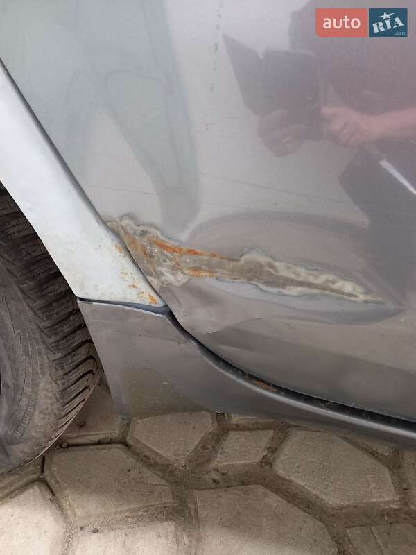 Седан Nissan Primera 2003 в Краматорську