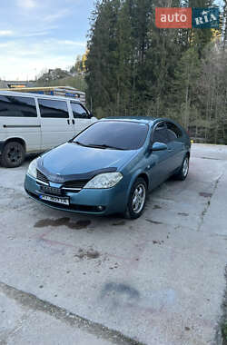 Лифтбек Nissan Primera 2003 в Яблунице