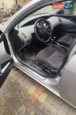 Седан Nissan Primera 2003 в 