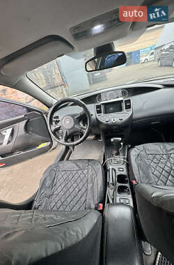 Седан Nissan Primera 2004 в 