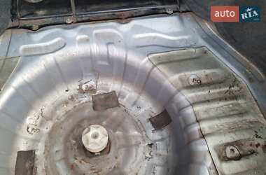 Лифтбек Nissan Primera 1998 в 