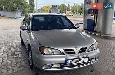 Седан Nissan Primera 2001 в 