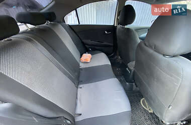 Седан Nissan Primera 2003 в 