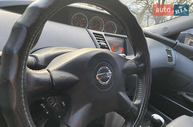 Седан Nissan Primera 2003 в 