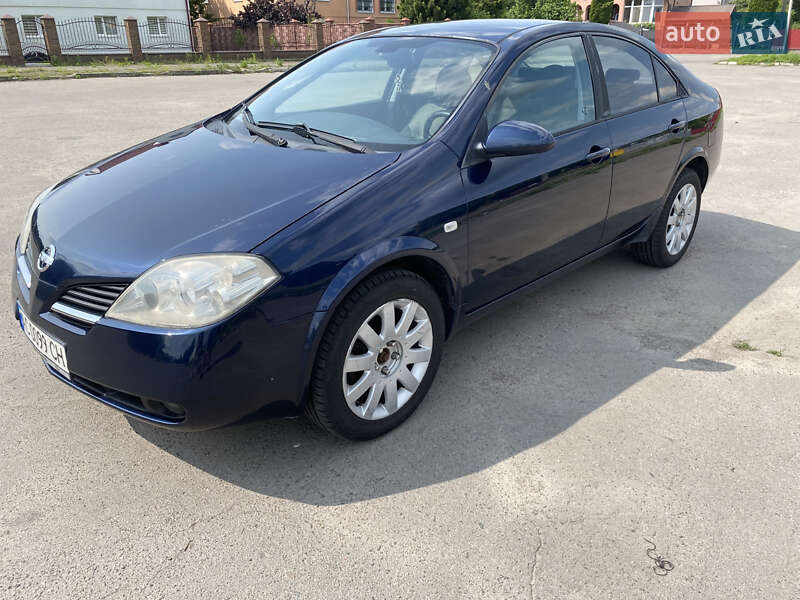 Седан Nissan Primera 2002 в Луцке