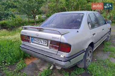 Седан Nissan Primera 1991 в 