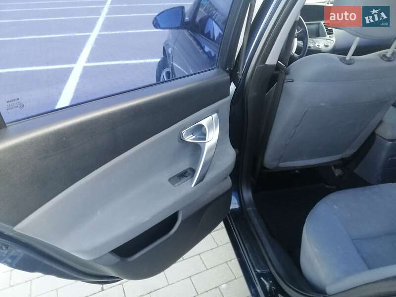 Седан Nissan Primera 2006 в Одесі