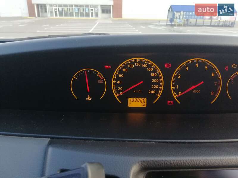 Седан Nissan Primera 2006 в Одесі