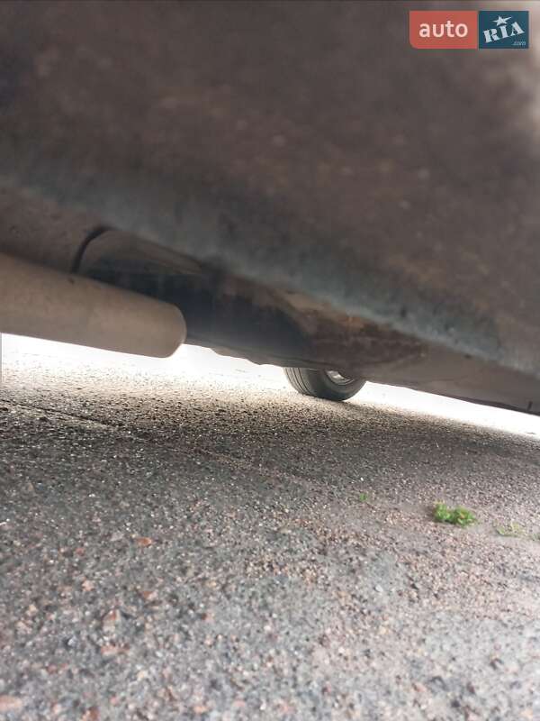 Седан Nissan Primera 1996 в Смілі