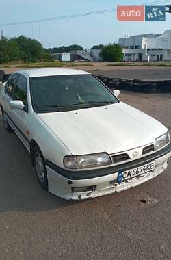 Седан Nissan Primera 1996 в Смілі