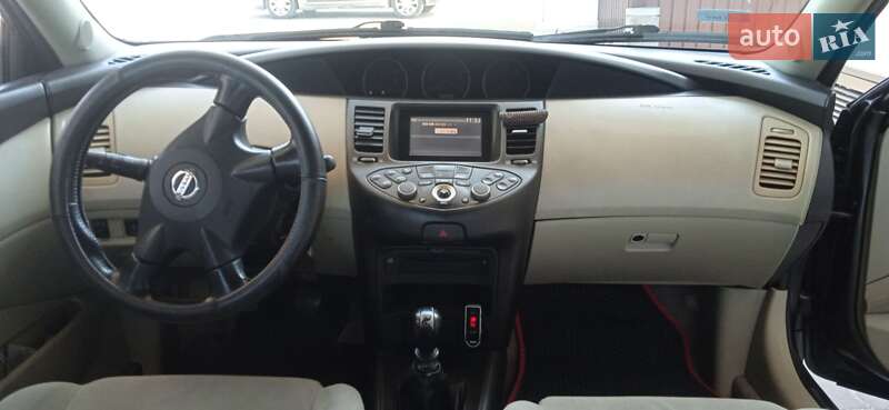 Седан Nissan Primera 2002 в Трускавці
