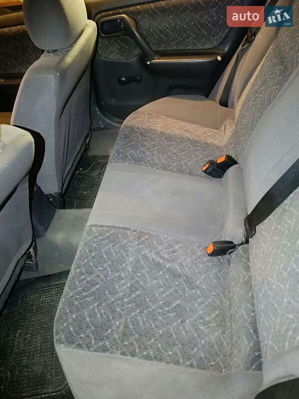 Седан Nissan Primera 1996 в Сокале