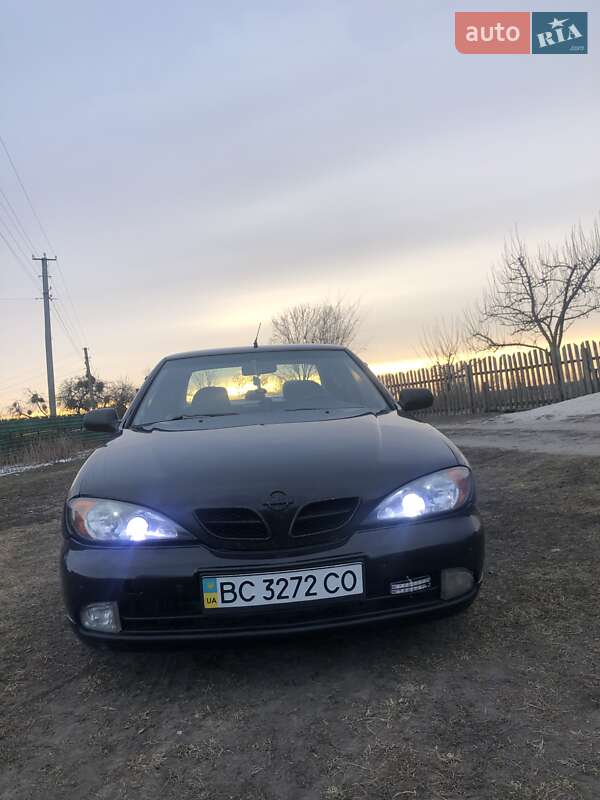 Седан Nissan Primera 2002 в Радехові
