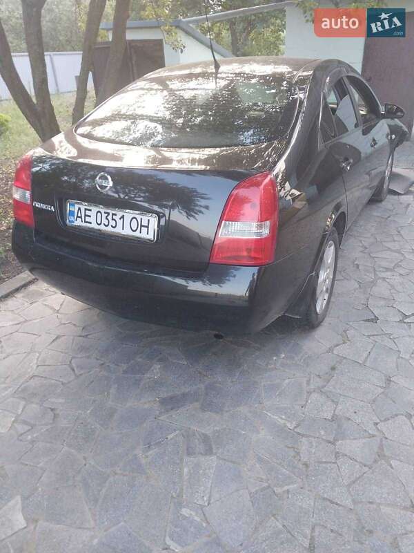 Nissan Primera 2003
