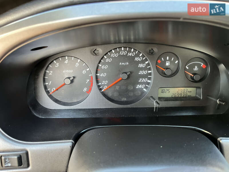 Седан Nissan Primera 2002 в Одесі