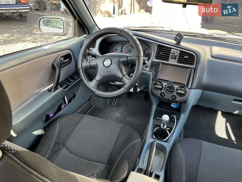 Седан Nissan Primera 2002 в Одесі