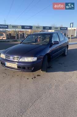 Седан Nissan Primera 1997 в Луцьку