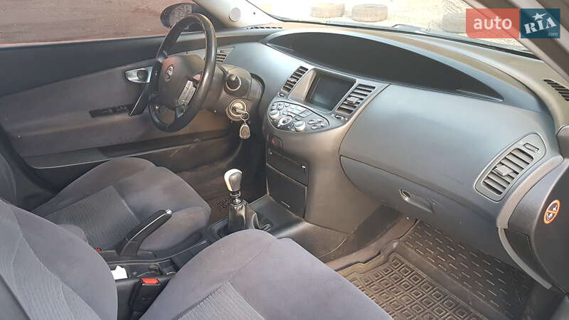 Лифтбек Nissan Primera 2004 в Кривом Роге