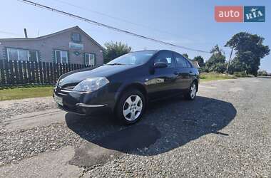 Седан Nissan Primera 2004 в Корюковке