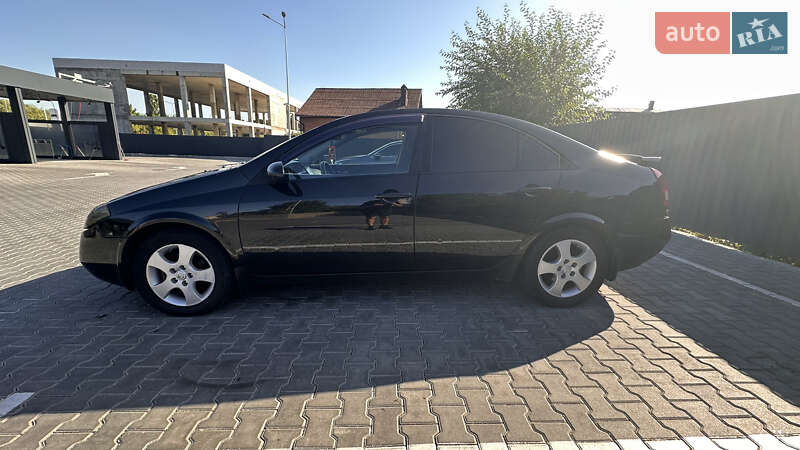 Седан Nissan Primera 2004 в Виннице