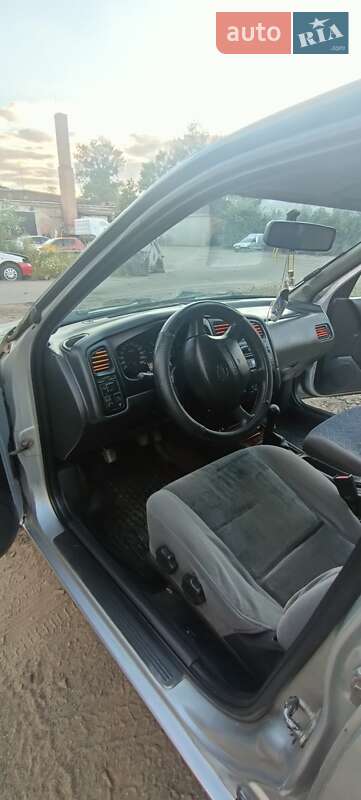 Седан Nissan Primera 1998 в Луцке фото 15 Седан Nissan Primera 1998 в Луцке