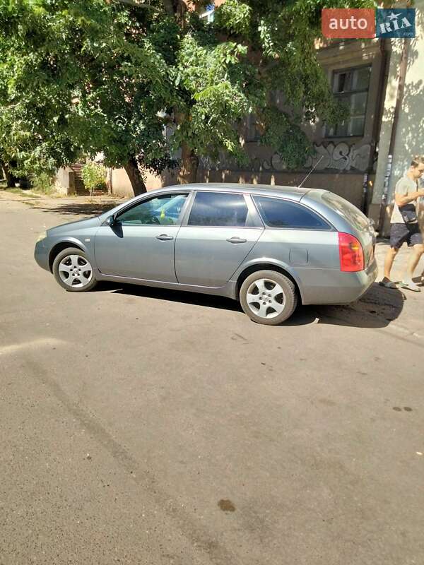 Nissan Primera 2002 Nissan Primera 2002