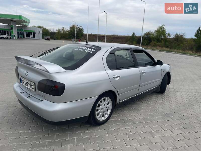Ліфтбек Nissan Primera 2000 в Голованівську