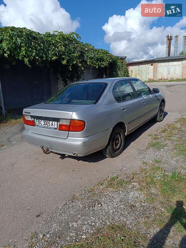 Седан Nissan Primera 1998 в Тернополе фото 4 Седан Nissan Primera 1998 в Тернополе