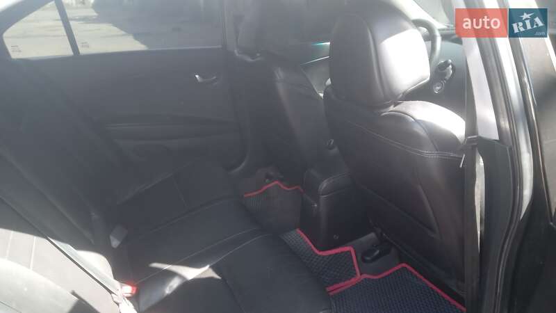 Седан Nissan Primera 2003 в Ізмаїлі