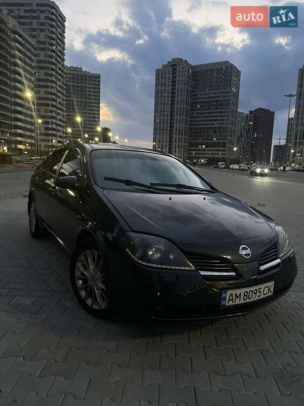 Седан Nissan Primera 2002 в Киеве