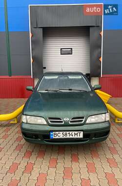 Седан Nissan Primera 1998 в Городке