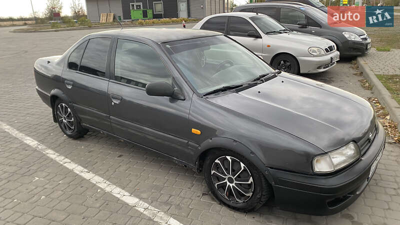 Седан Nissan Primera 1994 в Новомосковске фото 4 Седан Nissan Primera 1994 в Новомосковске