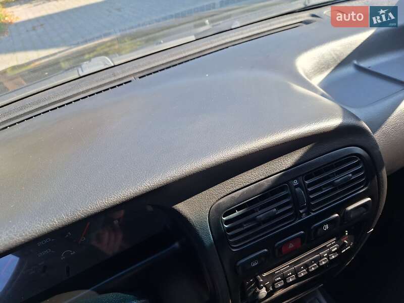 Седан Nissan Primera 1994 в Черновцах фото 36 Седан Nissan Primera 1994 в Черновцах