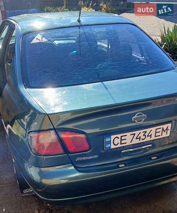 Седан Nissan Primera 2000 в Чернівцях