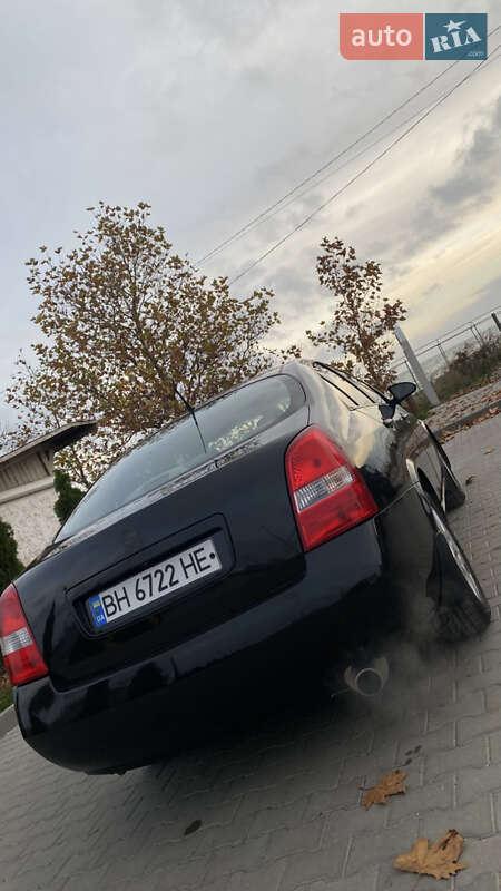 Седан Nissan Primera 2004 в Южном