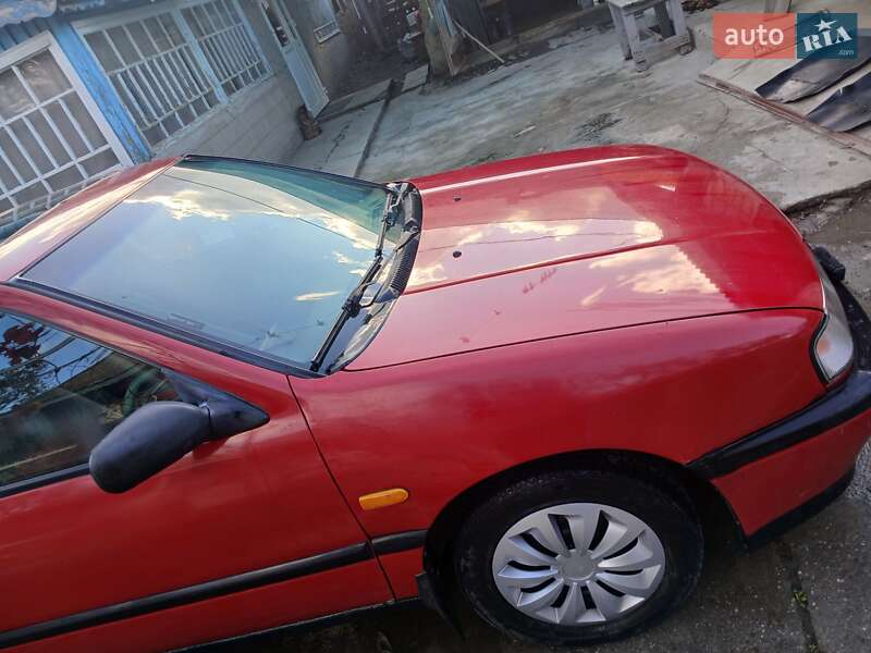 Nissan Primera 1990 Nissan Primera 1990