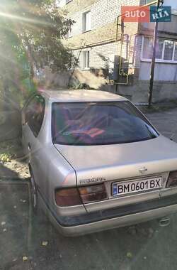 Седан Nissan Primera 1992 в Конотопе