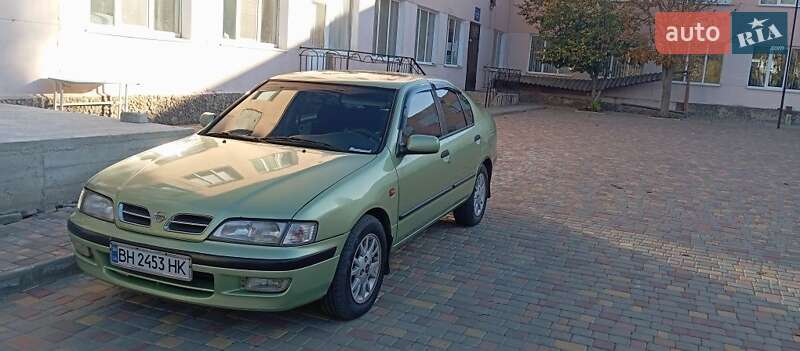 Седан Nissan Primera 1997 в Одесі