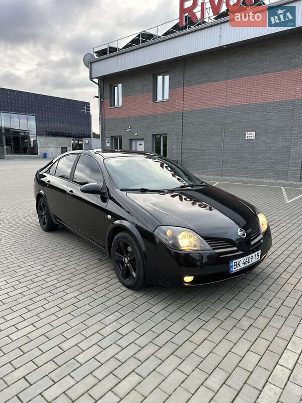 Седан Nissan Primera 2006 в Костополе
