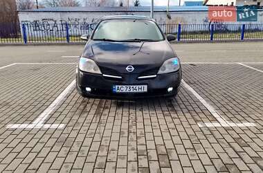 Седан Nissan Primera 2004 в Нововолынске