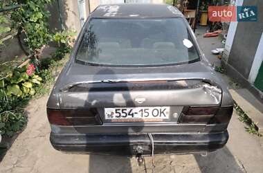 Седан Nissan Primera 1990 в Веселинове