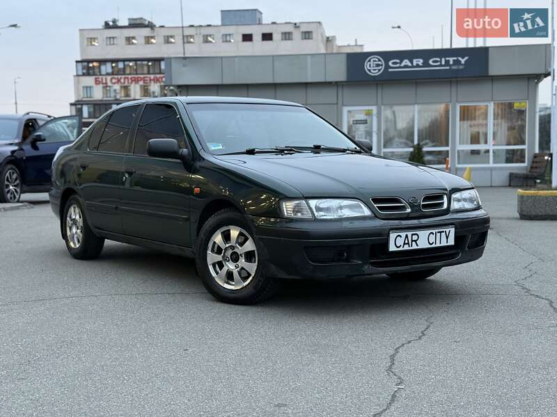 Nissan Primera 1996