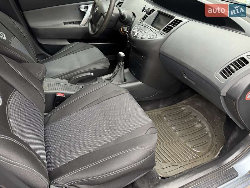 Седан Nissan Primera 2006 в Дніпрі