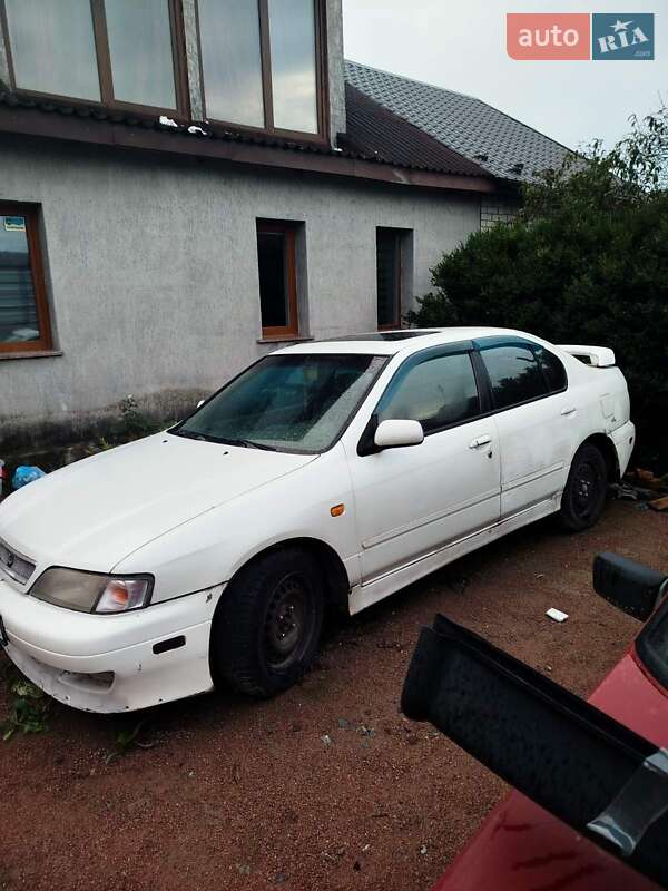 Седан Nissan Primera 1998 в Житомире фото 6 Седан Nissan Primera 1998 в Житомире