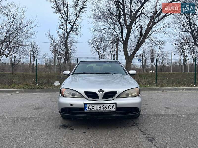 Nissan Primera 2002
