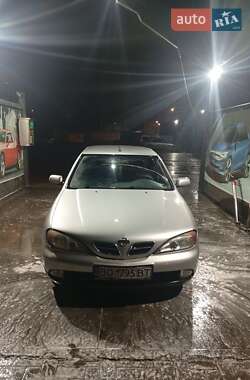 Седан Nissan Primera 2001 в Шепетовке
