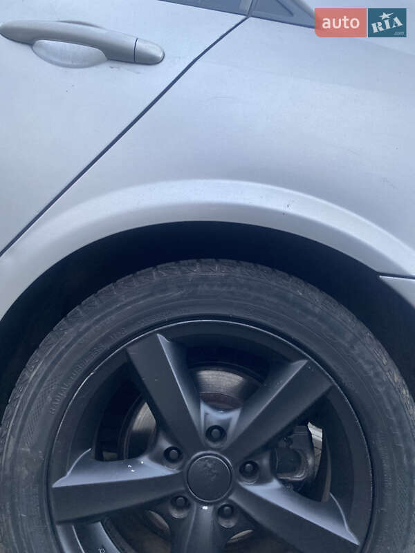 Седан Nissan Primera 2003 в Одесі