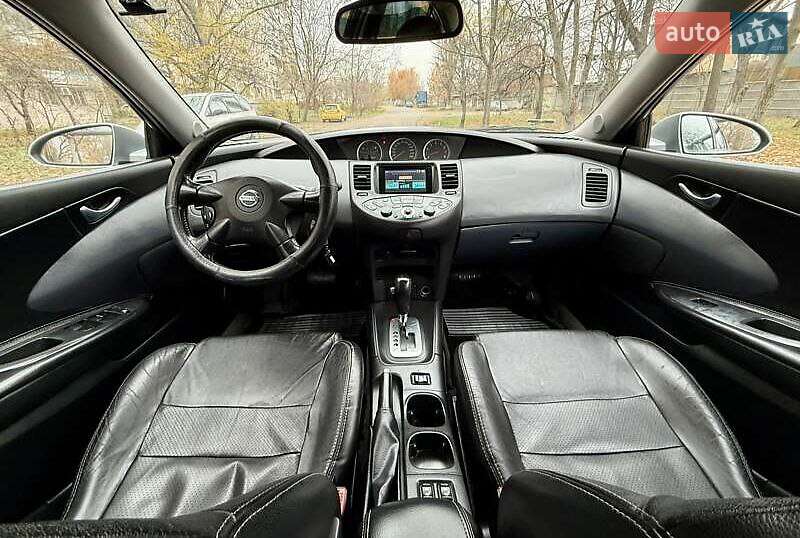 Nissan Primera 2003