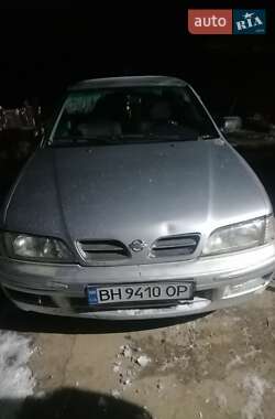Ліфтбек Nissan Primera 1998 в Окнах