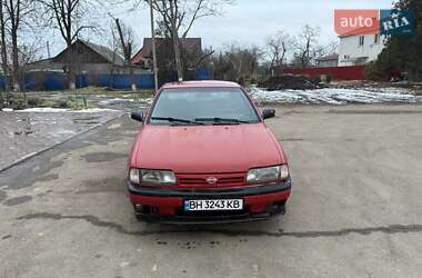 Седан Nissan Primera 1993 в Маяках
